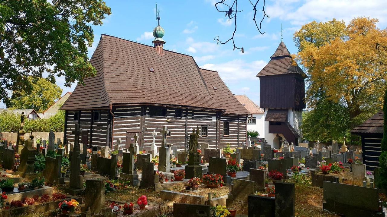 Roubenka Rozkos Villa Nové Město nad Metují Buitenkant foto